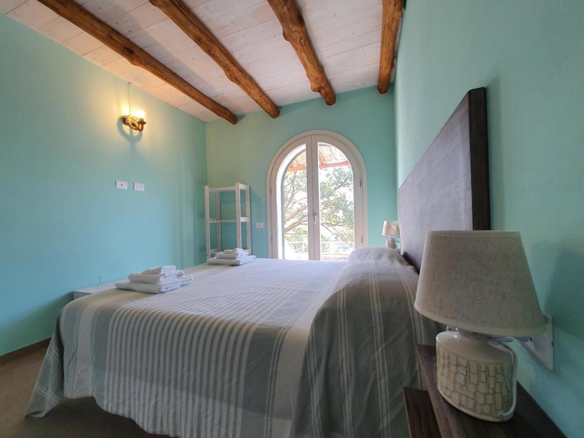 Agriturismo Le Terre Di Venere Аччароли Экстерьер фото