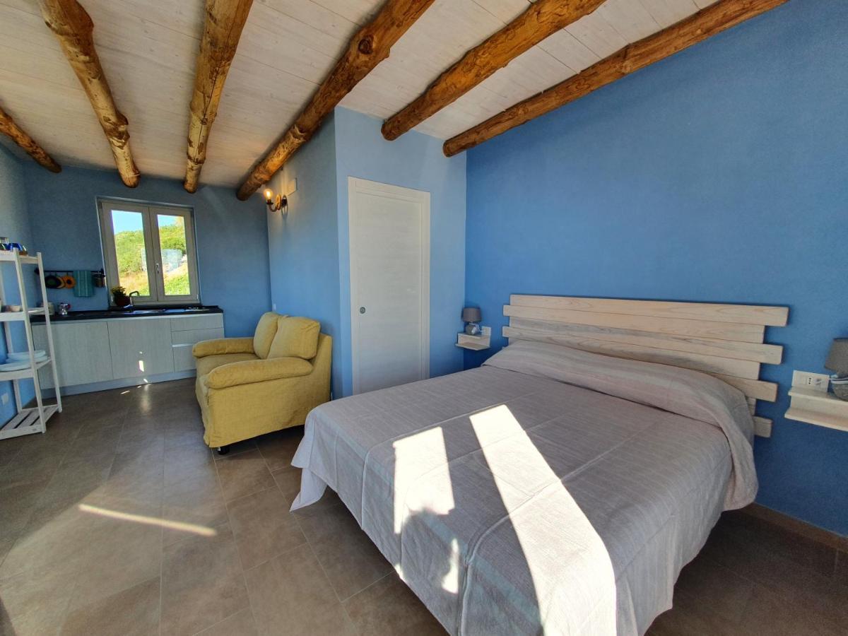 Agriturismo Le Terre Di Venere Аччароли Экстерьер фото