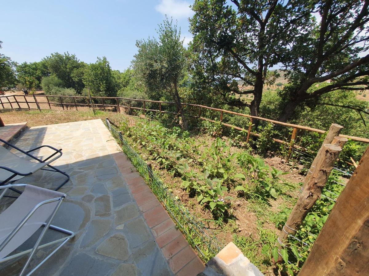 Agriturismo Le Terre Di Venere Аччароли Экстерьер фото