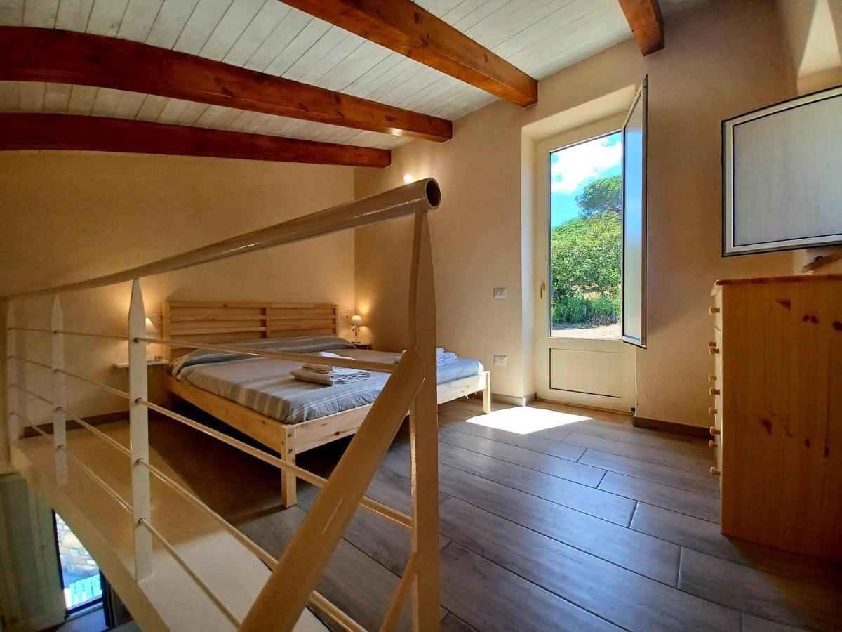 Agriturismo Le Terre Di Venere Аччароли Экстерьер фото